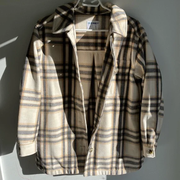 Old Navy Shacket. - Picture 5 of 5